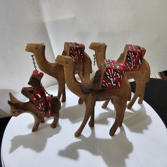 3 Camel Train Hand Carved Wood plus 1 Donkey with Rider 4 Pieces 👀 - Picture 11 of 12